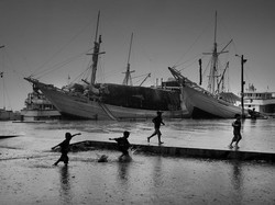 Serunya Bermain Hujan