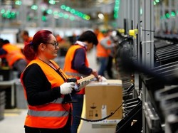 Kesibukan Amazon Jelang Pesta Diskon Black Friday