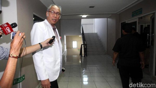 Sosok Dokter yang Tangani Novanto dan Kini Jadi Tersangka