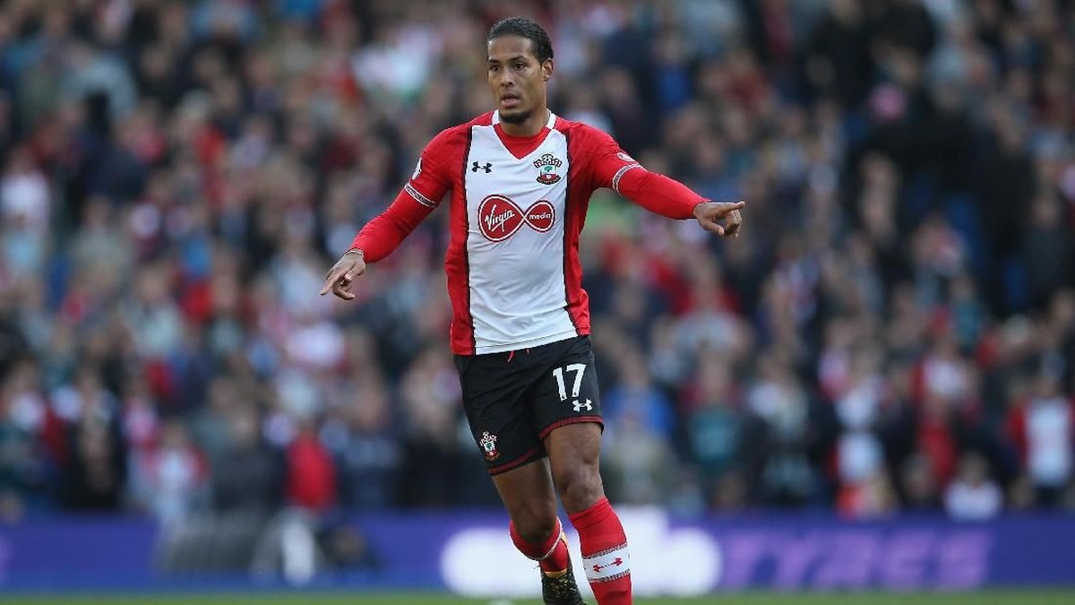 Virgil van Dijk bisa dijual Januari nanti (Steve Bardens/Getty Images)