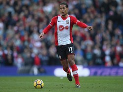 Puyol: Kegilaan Harga Transfer Tidak Akan Berhenti di Van Dijk