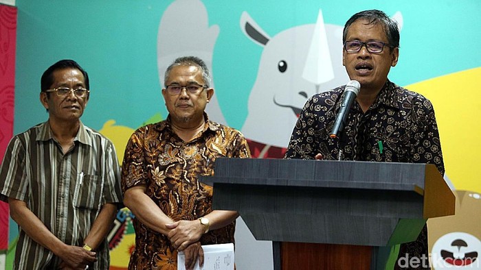Kementerian Pemuda dan Olahraga sedang menggodok rencana adanya Hari Bersepeda Nasional, terkait tingginya animo masyarakat terhadap aktivitas gowes tersebut. Hal tersebut disampaikan oleh Deputi III Bidang Pembudayaan Olahraga Raden Isnanta dalam jumpa pers di Kemenpora, Jumat (17/11/2017).