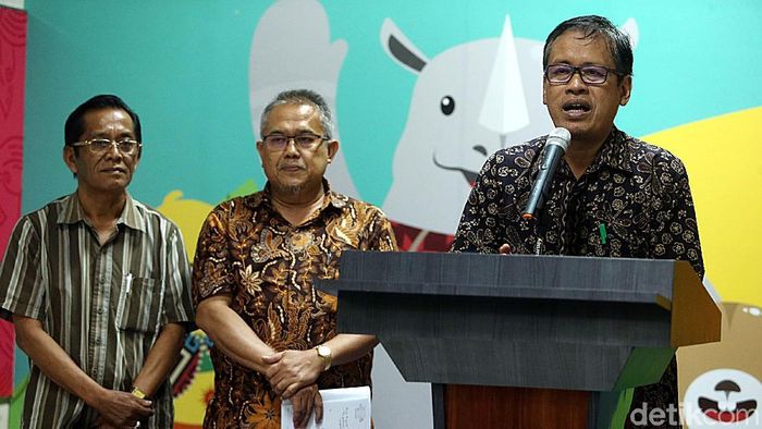 Kemenpora Godok Rencana Hari Bersepeda Nasional Kementerian Pemuda dan Olahraga sedang menggodok rencana adanya Hari Bersepeda Nasional, terkait tingginya animo masyarakat terhadap aktivitas gowes tersebut. Hal tersebut disampaikan oleh Deputi III Bidang Pembudayaan Olahraga Raden Isnanta dalam jumpa pers di Kemenpora, Jumat (17/11/2017).