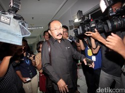 Pengacara: Dipindah ke RSCM Kencana, Novanto Dapat Rujukan dari Dokter