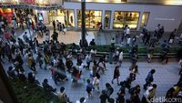 Foto: Di Jepang, Pejalan Kaki Bukan Sumber Kemacetan