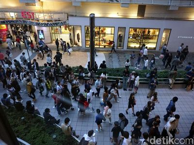 Foto: Di Jepang, Pejalan Kaki Bukan Sumber Kemacetan