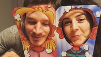 Nah, yang bersama bek Spurs, Jan Vertonghen, ini adalah Sophie de Vries. Dia adalah istri pemain Belgia itu, yang sudah dinikhi sejak 2014. (Foto: dok. Instagram)
