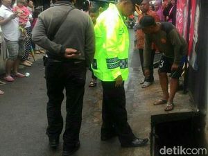 Tim Gabungan Cari Bocah Terseret Arus Selokan di Bandung Tim Gabungan Cari Bocah Terseret Arus Selokan di Bandung