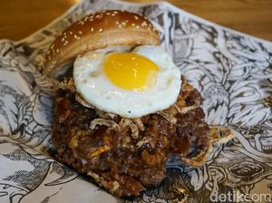 Gofar Hilman Dipecat Lawless hingga 12 Makanan Tinggi Gula