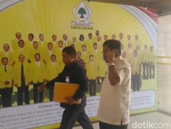 Usai Besuk Setya Novanto, Idrus Sambangi Kantor Golkar
