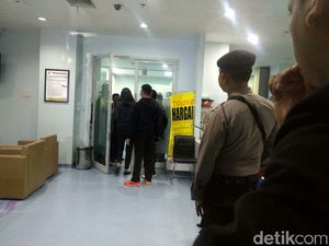 Video: Situasi Pengamanan Novanto di Klinik Eksekutif RSCM Kencana