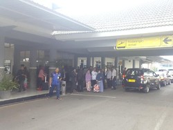 Cuaca Buruk, 3 Pesawat Gagal Landing di Abdulrachman Saleh