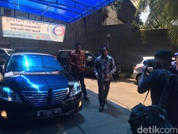 Setya Novanto Mulai Dibesuk Kolega di RS