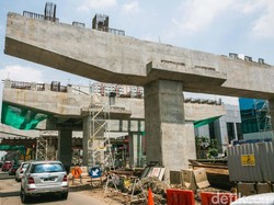 Sandiaga: Pembangunan LRT Kelapa Gading Sudah 65 Persen