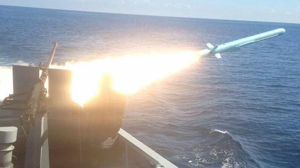 TNI AL Uji Coba Rudal C-705 di Laut Bali