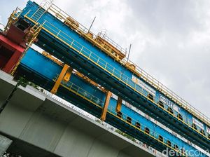 Konstruksi LRT Kelapa Gading-Velodrome Sudah 43%