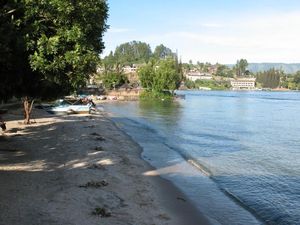 Danau Toba Ternyata Punya Pantai Pasir Putih