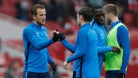Sementara itu, Spurs mengandalkan Harry Kane dengan disokong oleh Christian Eriksen dan Dele Alli. Foto: Paul Childs/Action Images via Reuters