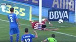 Mereka yang Pernah Tabrak Tiang (Gawang), Dari Diego Costa sampai Satria Tama