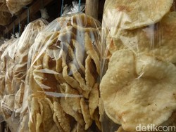 Kisah Sukses Pengusaha Kemplang Palembang Tembus Ekspor ke Singapura