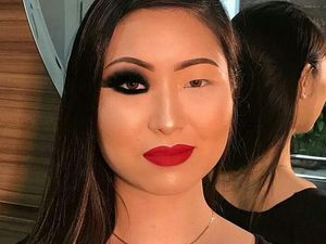 Foto: Ketika Wanita Pamer Wajah 1/2 Makeup Vs 1/2 Tanpa Makeup, Mana Lebih Baik?