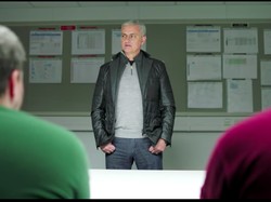 Pidato Penyemangat Jose Mourinho... di Pabrik Mobil