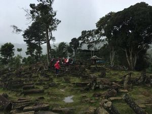Seperti Kembali ke Masa Pra Sejarah di Gunung Padang