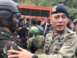 Kehangatan Jenderal Polisi dan Prajurit TNI