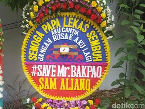 Karangan Bunga Bernada Satire Kembali Dikirim untuk Novanto