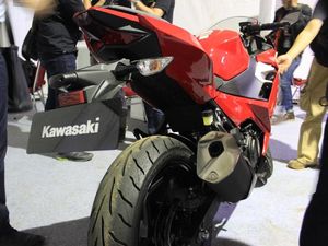 Kawasaki Harap Ninja 250 Jadi Obat Kelesuan Pasar 250 cc