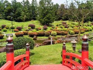 Nuansa Jepang & China di Taman Cantik Singapura