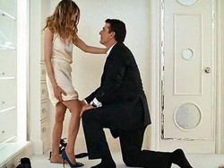 Marks & Spencer Rilis Sepatu Ala Carrie Bradshaw, Harga 21 Kali Lebih Murah