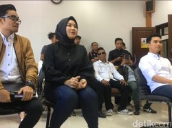 Aldi Taher Resmi Cerai, Georgia Terima Hak Asuh Anak Aldi Taher Resmi Cerai, Georgia Terima Hak Asuh Anak
