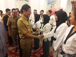 Lepas Kontingen Taekwondo, Sandi: Generasi Muda Harus Mental Juara