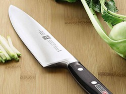 Tips Mengasah Pisau Menggunakan Bokong Mug, Bunda Harus Coba