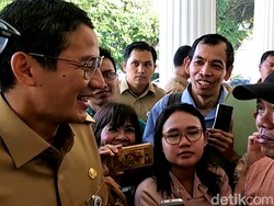 PKL Kota Tua Curhat ke Sandi, Minta Jam Operasional Dilonggarkan