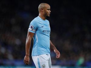 Kompany Cedera, Absen Lawan Swansea