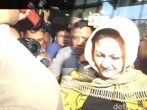 Video: Setya Novanto Dibesuk Sang Istri di Rutan KPK Video: Setya Novanto Dibesuk Sang Istri di Rutan KPK