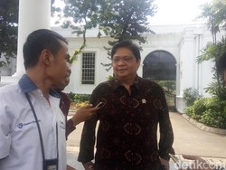 Airlangga Jadi Caketum Golkar, Seskab: Presiden Tak akan Intervensi