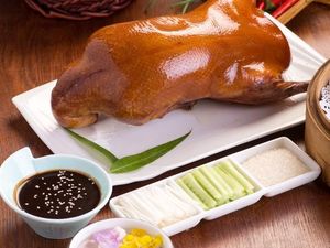 Agar Tak Naik Berat Badan Meskipun Makan Enak, Ikuti 5 Tips Ini