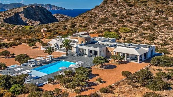 Foto: Pulau Favorit Cristiano Ronaldo, Sewanya Rp 1,2 M Per Minggu