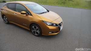 Ngebut dengan Mobil Listrik Terlaris