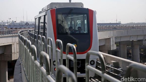 Skytrain Soetta Dikandangin, Kok Bisa?