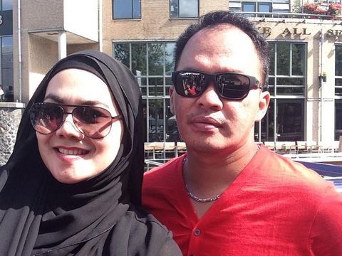 Sarita Tetap Pajang Foto Mantan Suami di Ruang Tamu, Masih Cinta?