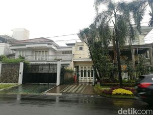 Orang Kaya Ramai-Ramai Obral Rumah Gedong, Ada Angin Apa?