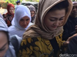 Istri Novanto Diperiksa KPK, Pengacara: Terkait Eks Komisaris