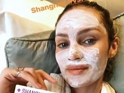 Intip Ritual Masker Para Model Victorias Secret Sebelum Fashion Show