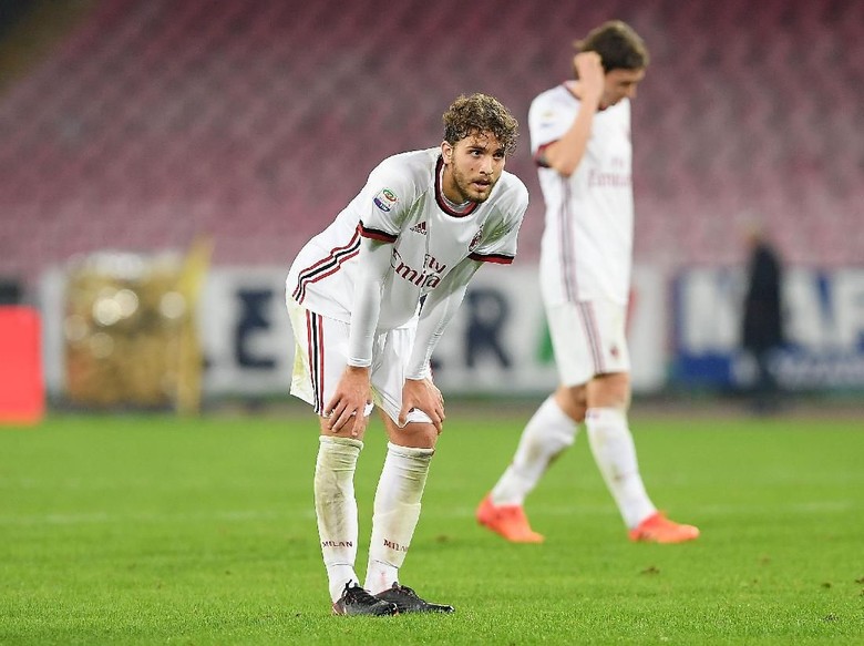 Milan vs Papan Atas Serie A: 6 Main, 6 Kalah Milan vs Papan Atas Serie A: 6 Main, 6 Kalah