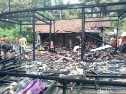 Satu Rumah Warga di Kebumen Ludes Dilalap Api