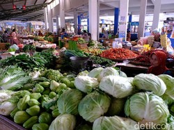 Cegah Spekulan, Pasar di Kota Magelang Ini Ada Papan Informasi Harga